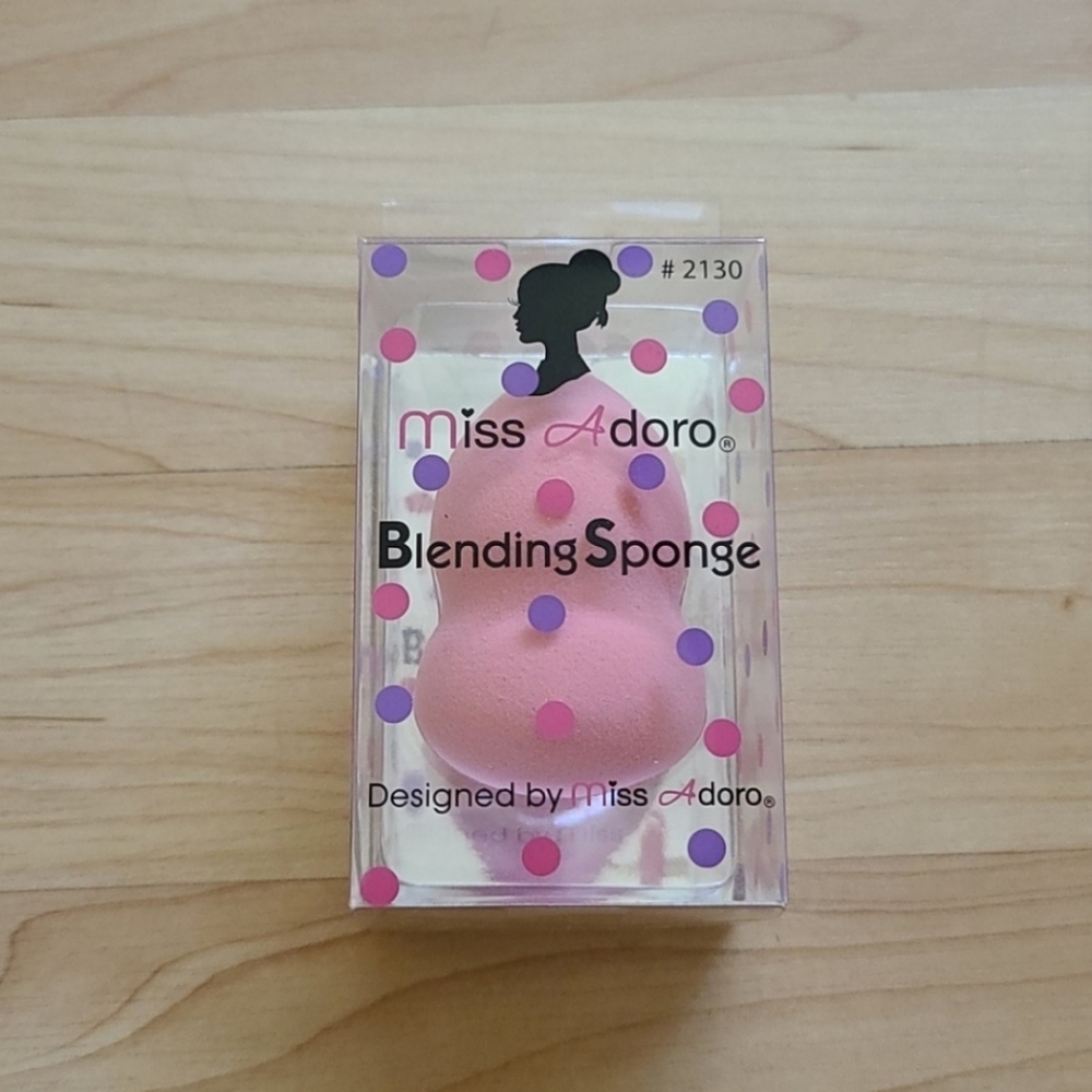 Miss Adoro Blending Sponge